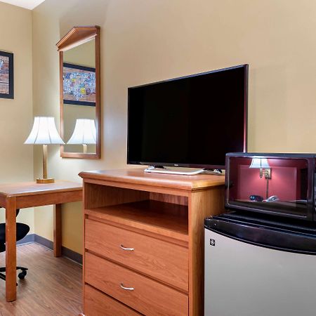 Econo Lodge Louisville Airport Ngoại thất bức ảnh