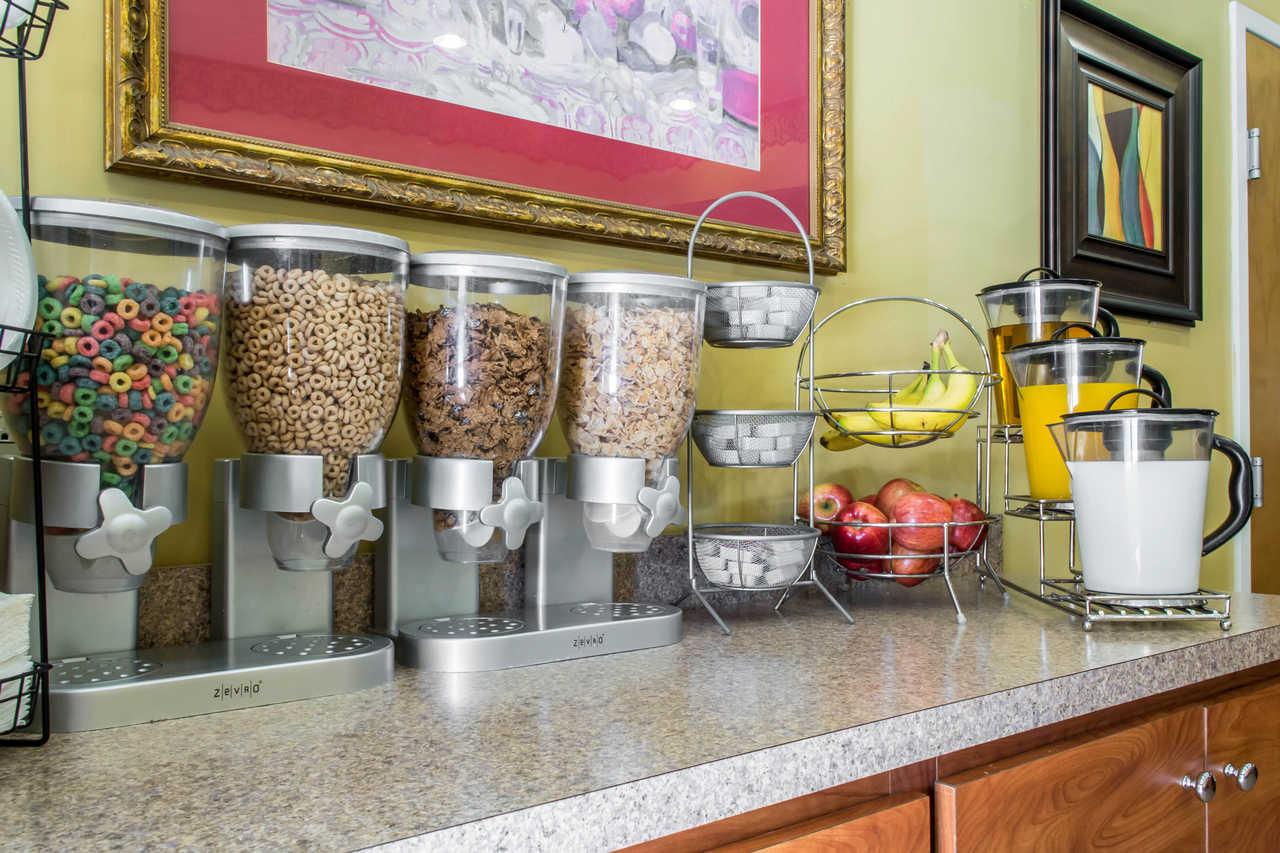 Econo Lodge Louisville Airport Ngoại thất bức ảnh