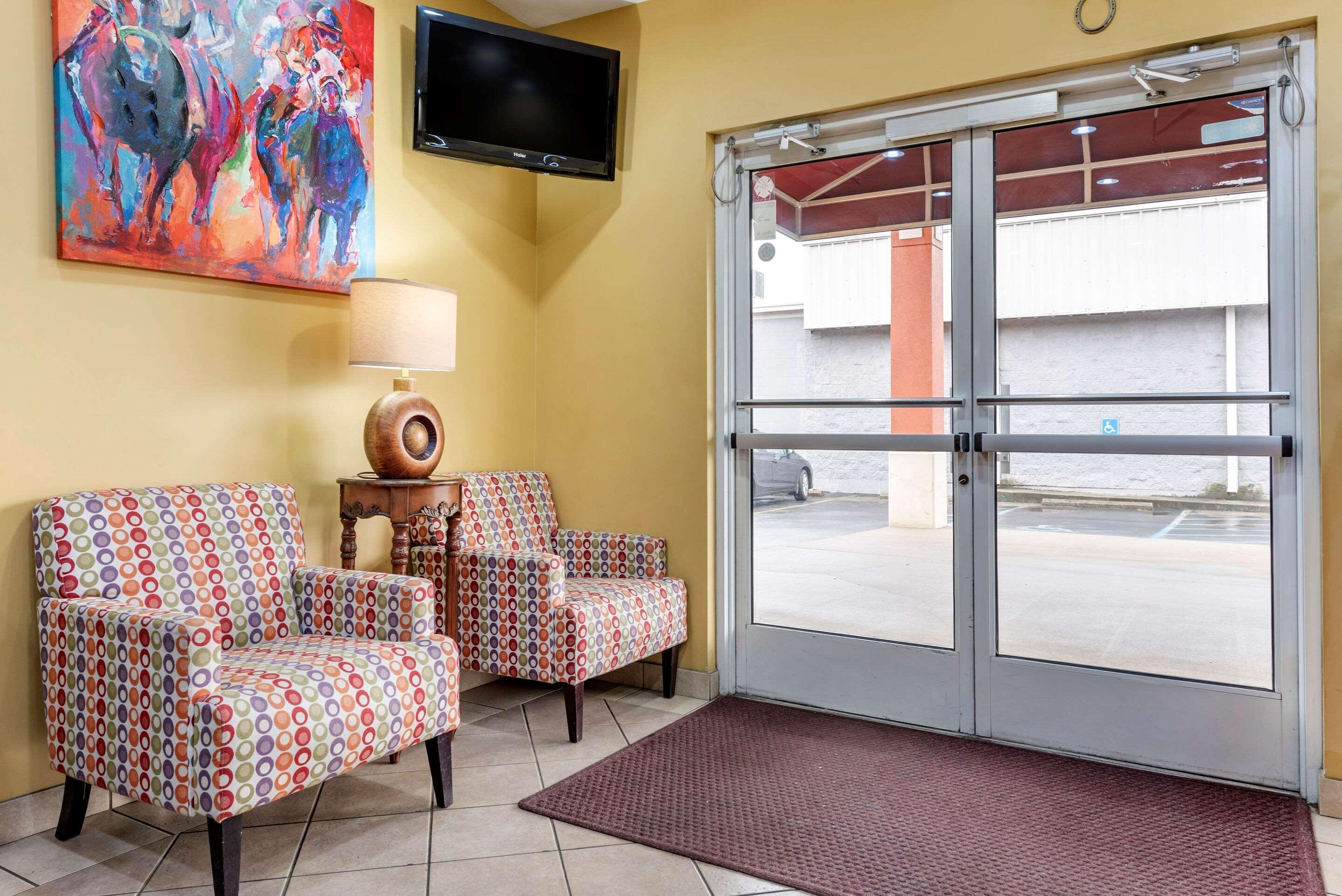 Econo Lodge Louisville Airport Ngoại thất bức ảnh