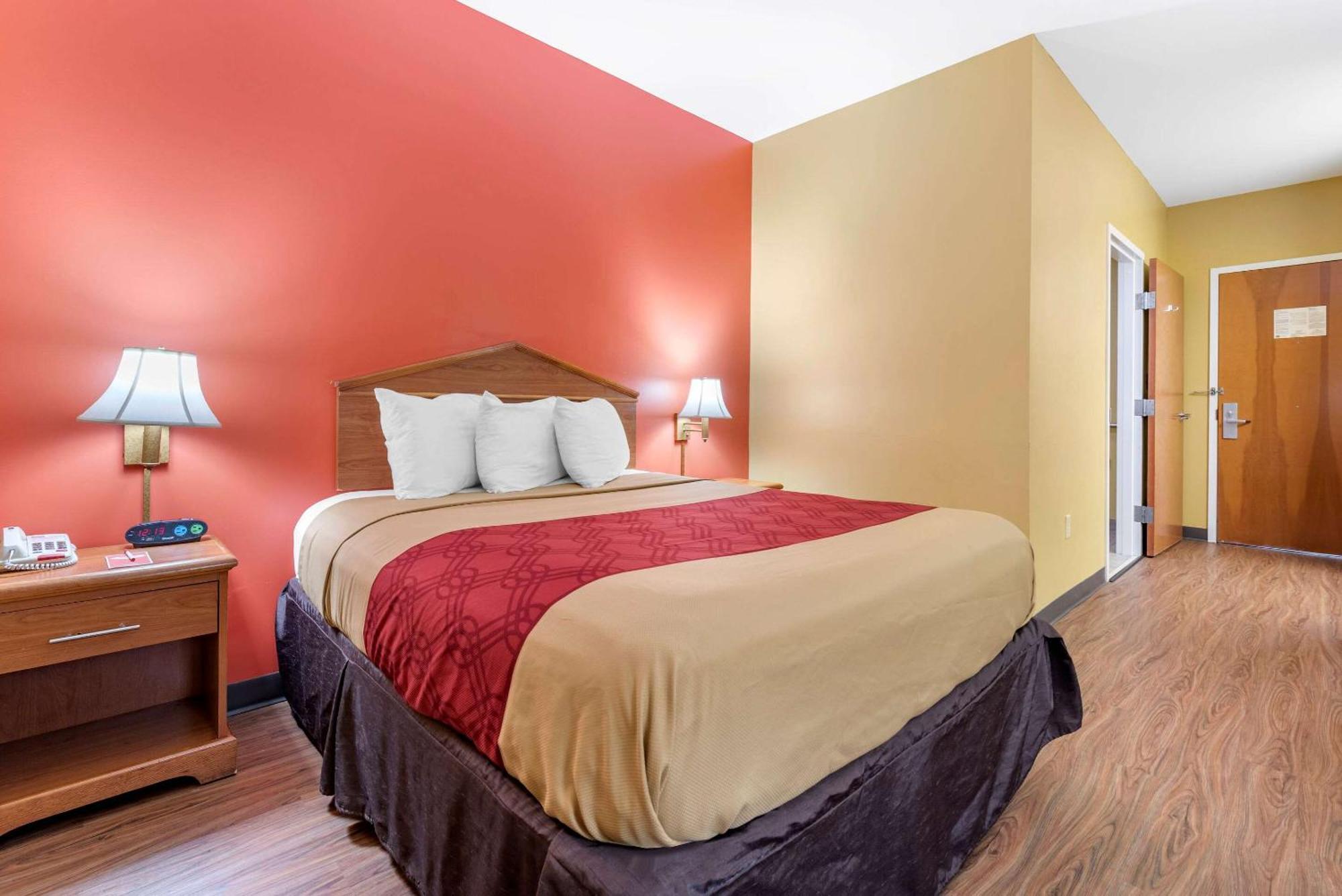 Econo Lodge Louisville Airport Ngoại thất bức ảnh